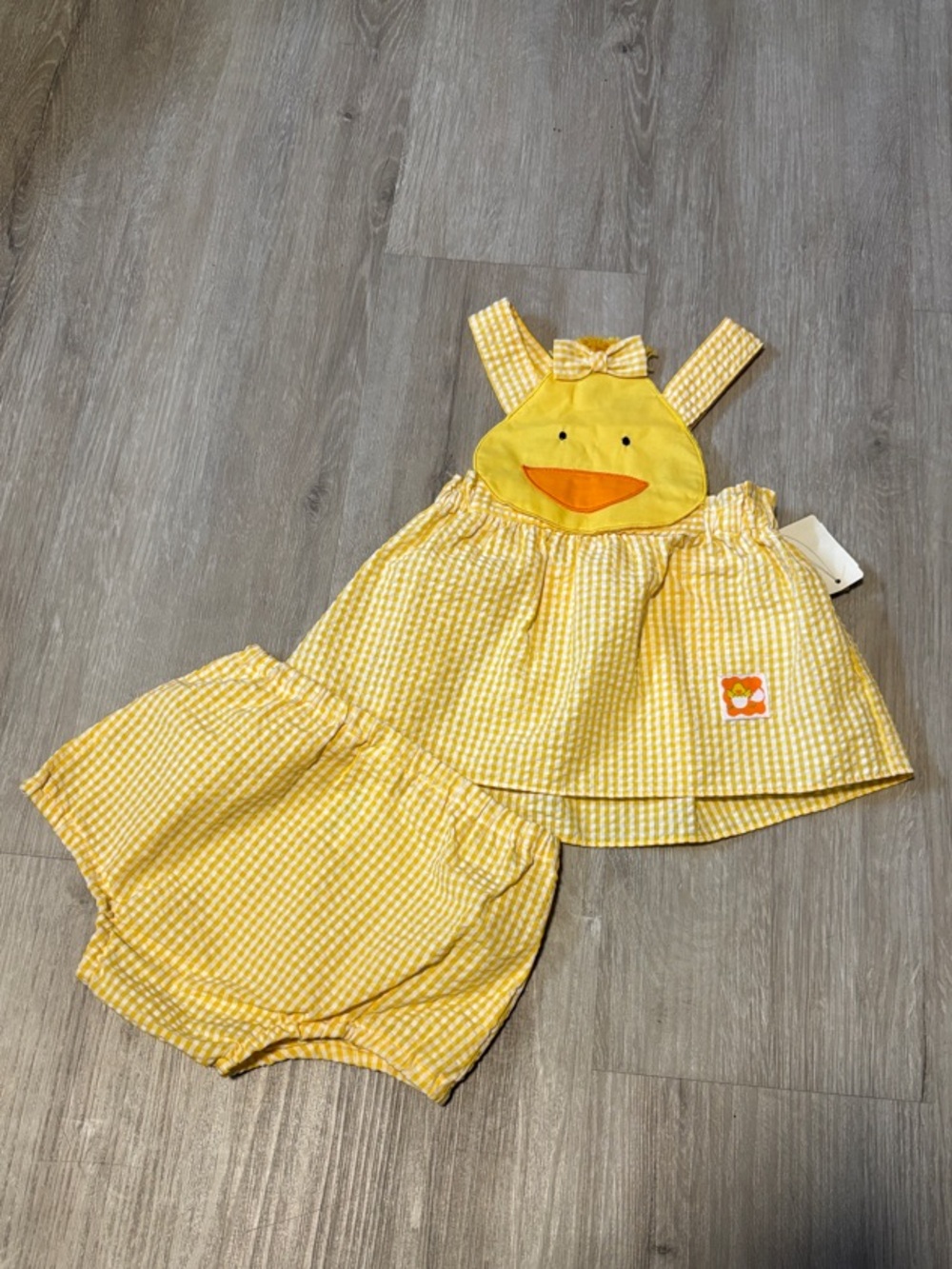 Mini Togs Yellow Duck Appliqué Seersucker Kids Two-Piece Set